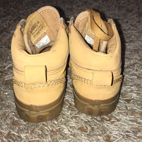 Vans high top sneakers - Picture 3 of 6